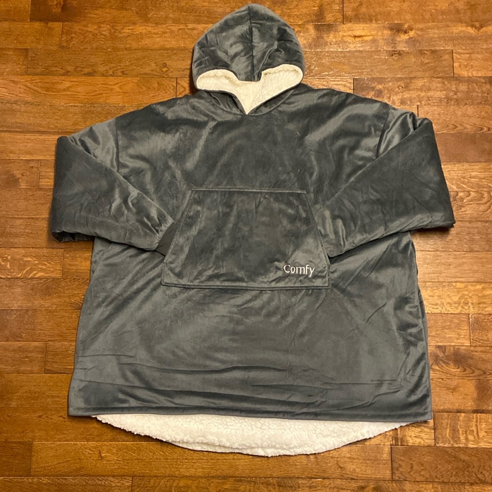 The Comfy Blanket Sweater - One Size Fits All